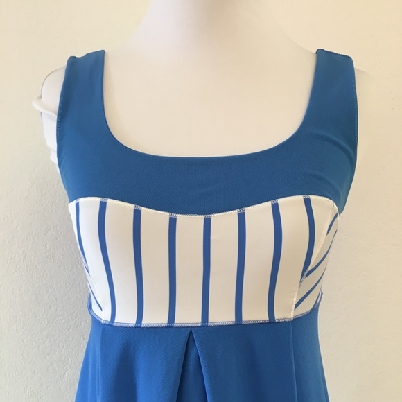 Lululemon Blue White Tank Striped Top Size 4 - Picture 2 of 8